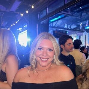 Meet your Posher, Madeline